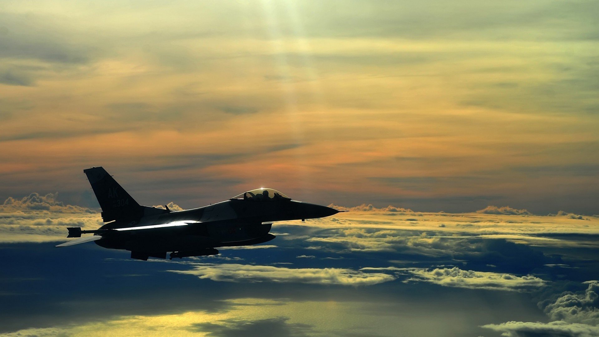 中国篮球明星代言品牌合作不断,影响力持续上升,中国篮球队代言的饮料