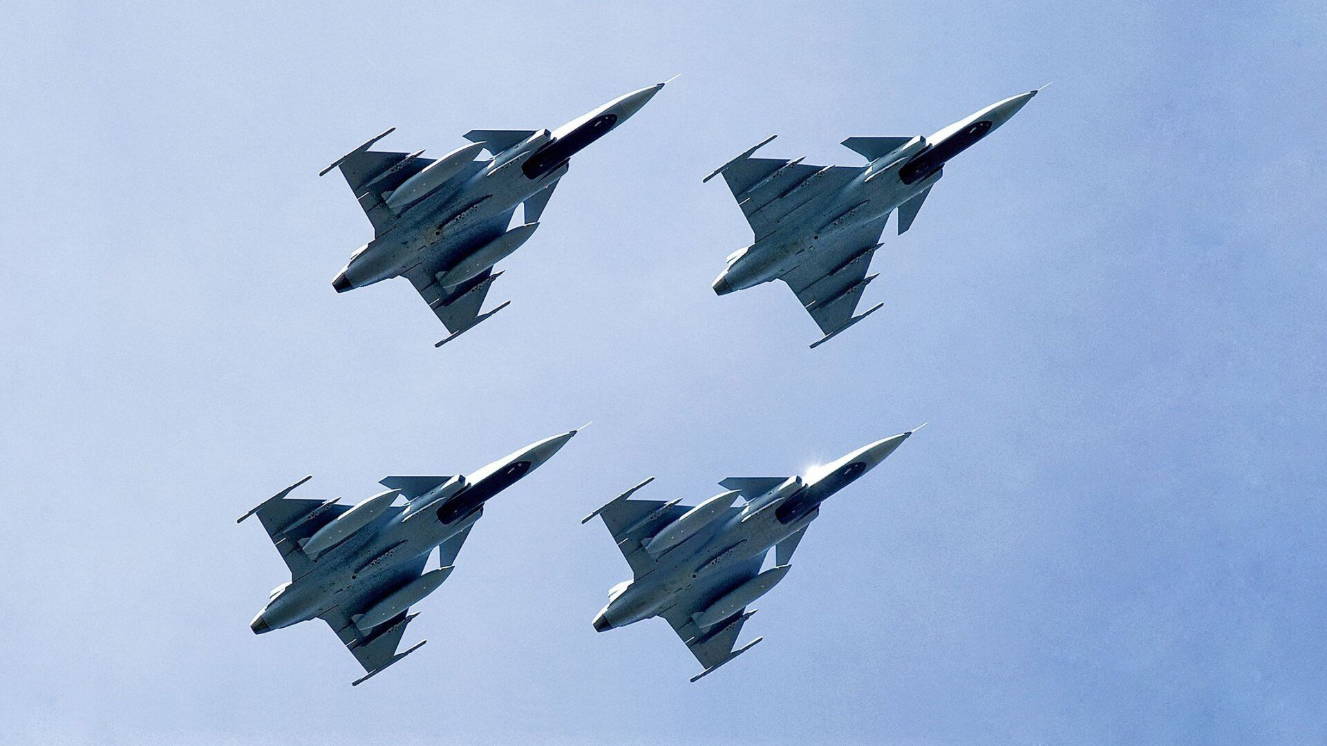 九游网游官网-费耶诺德夺得荷兰杯，球队表现出色，费耶诺德小球迷