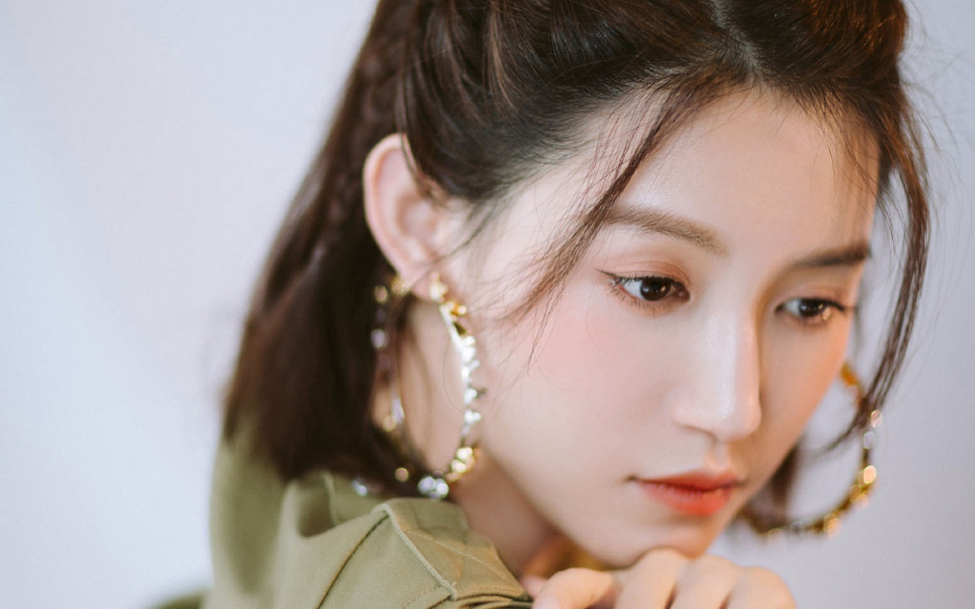 CBA球员集训备战,展现团队合作精神,cba球员训练日程