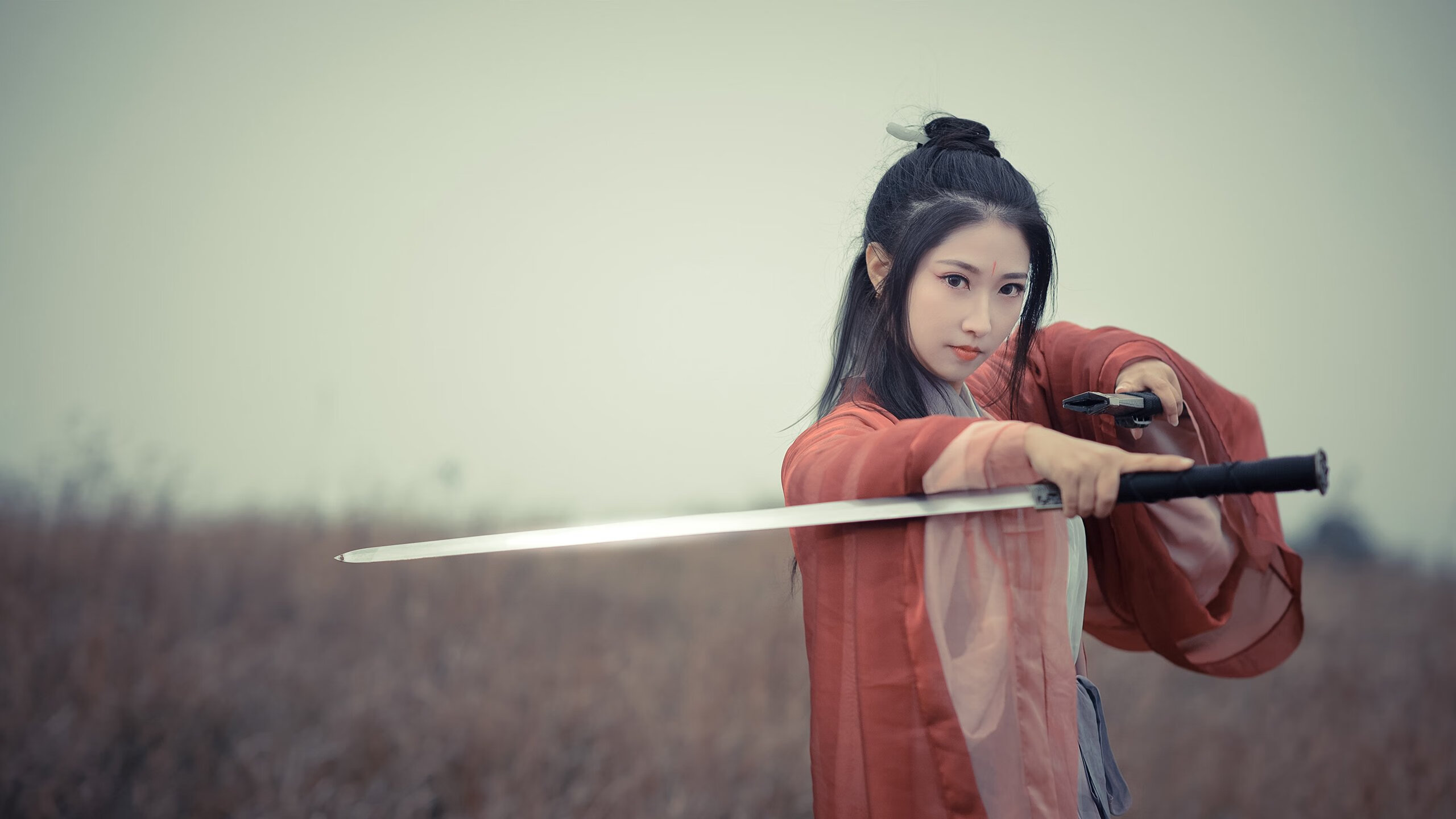 实力强劲的球队略施小技,攻势滔滔红